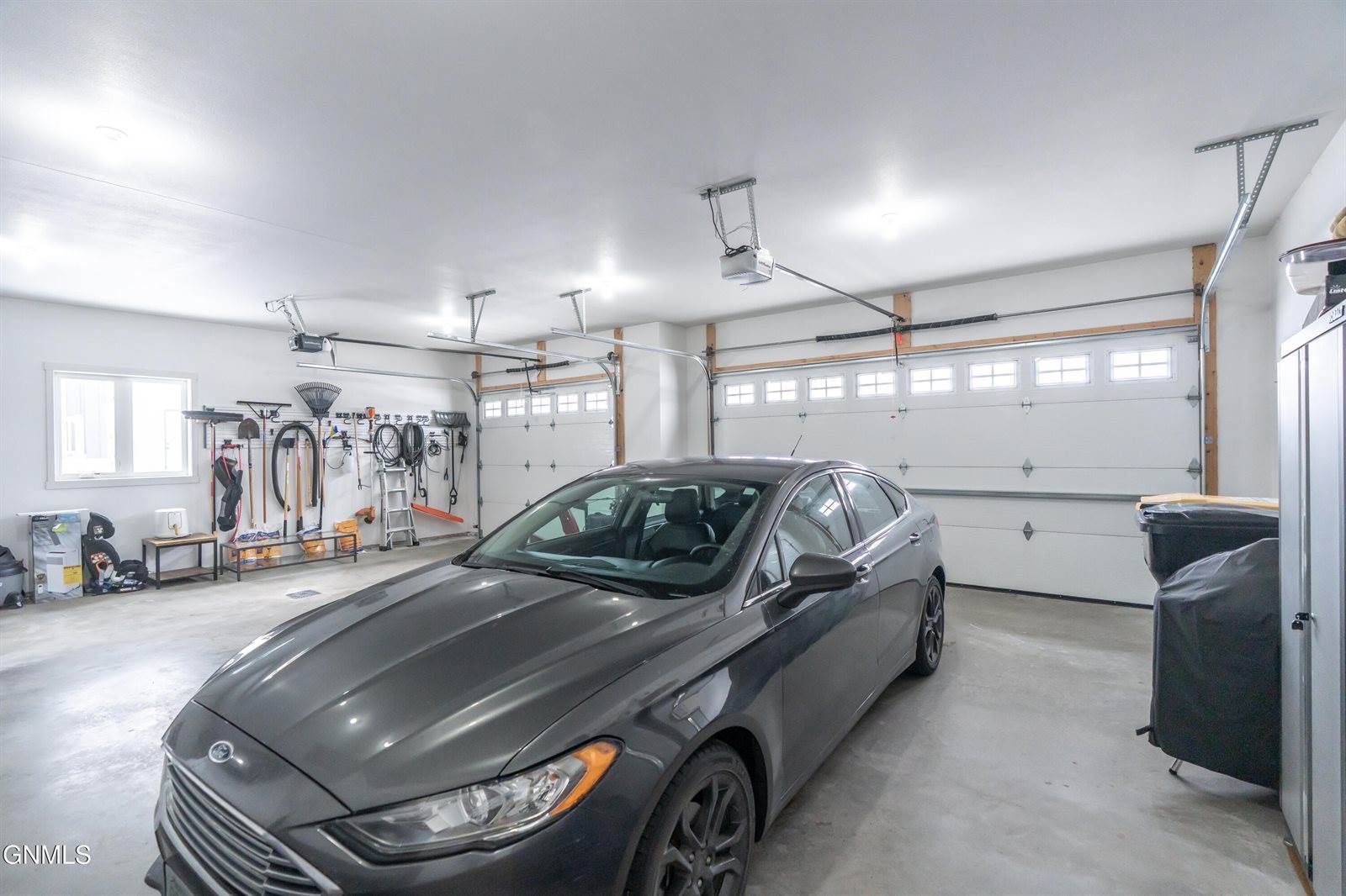 4720 Kites Lane, Bismarck, ND 58503