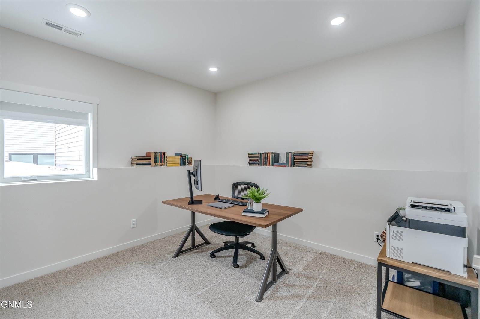 4720 Kites Lane, Bismarck, ND 58503