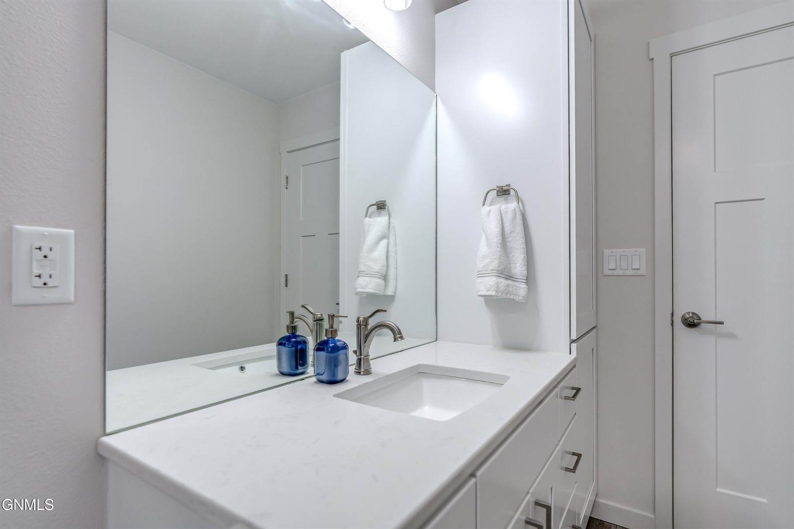 4720 Kites Lane, Bismarck, ND 58503