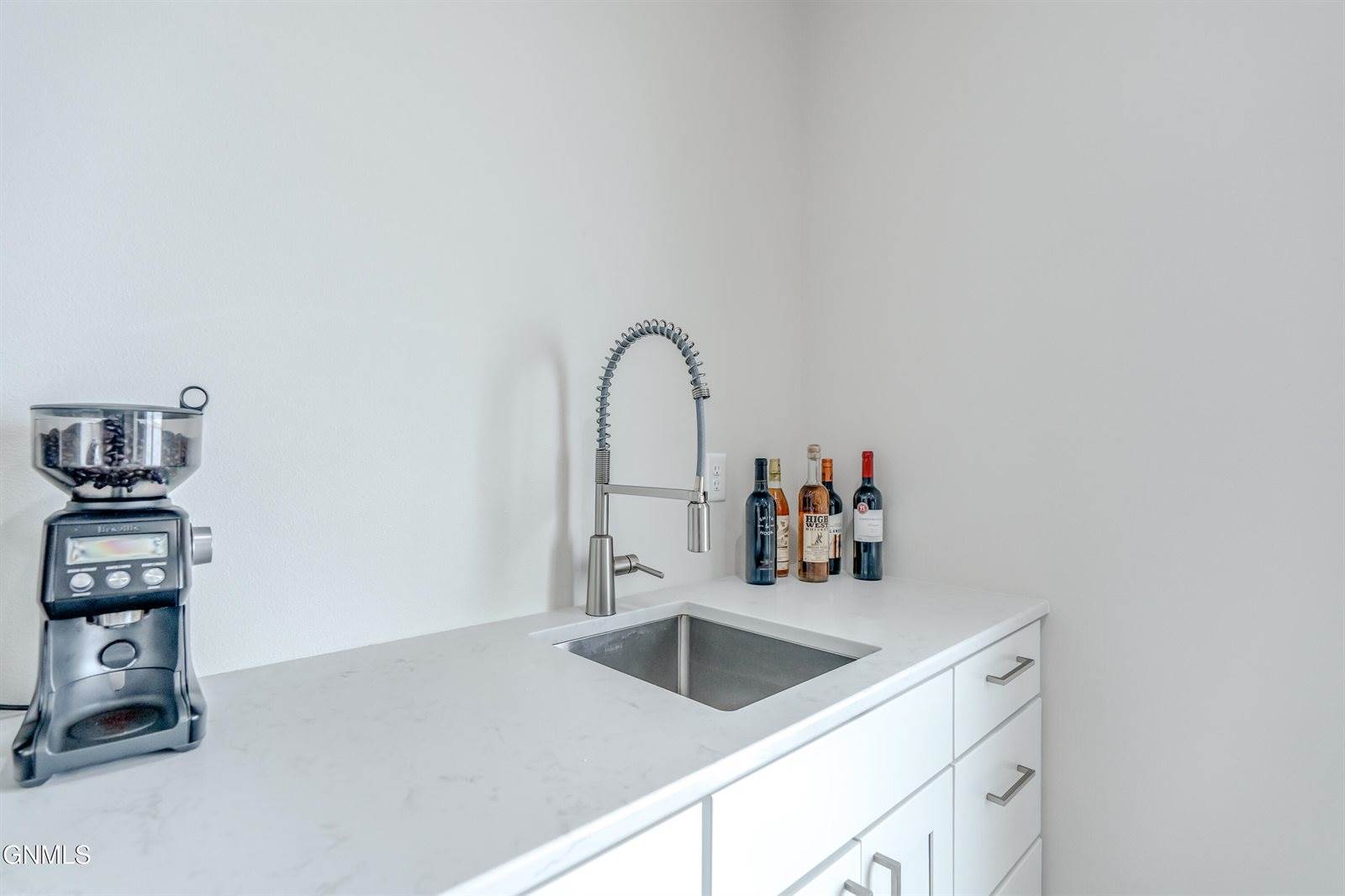 4720 Kites Lane, Bismarck, ND 58503