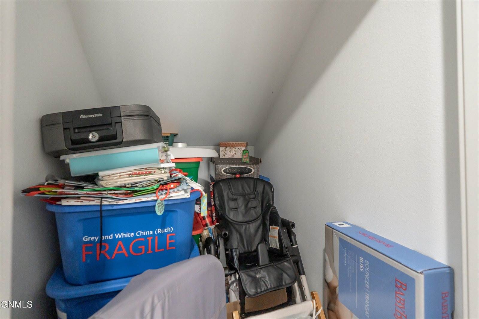 4720 Kites Lane, Bismarck, ND 58503