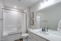 4720 Kites Lane, Bismarck, ND 58503