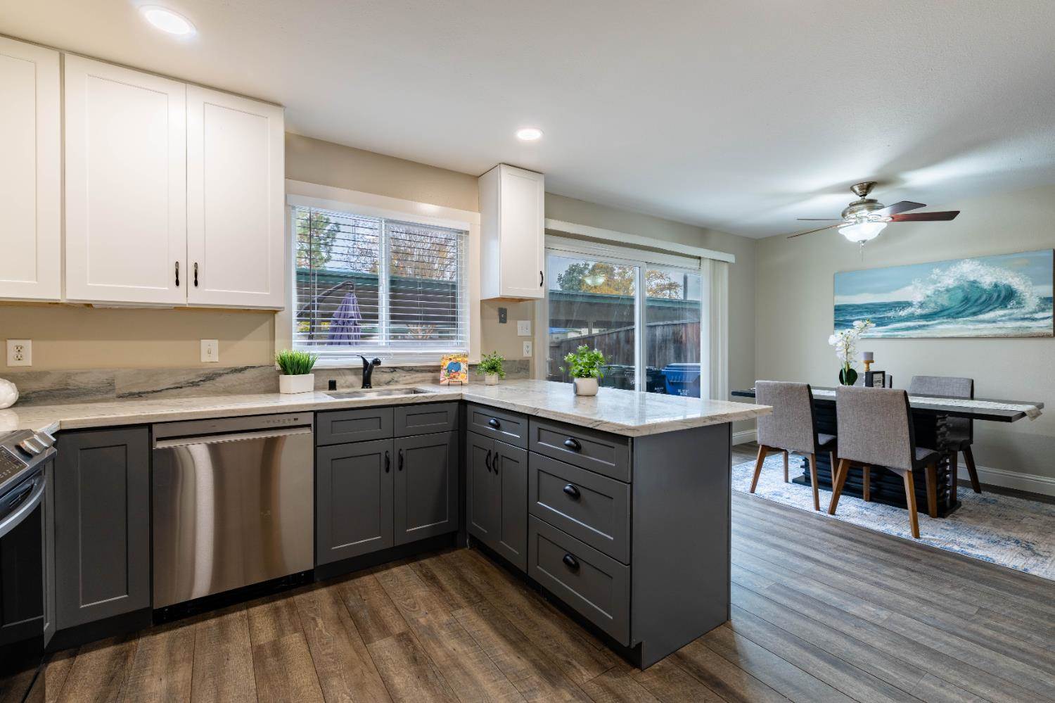 8913 Salmon Falls Drive, Sacramento, CA 95826