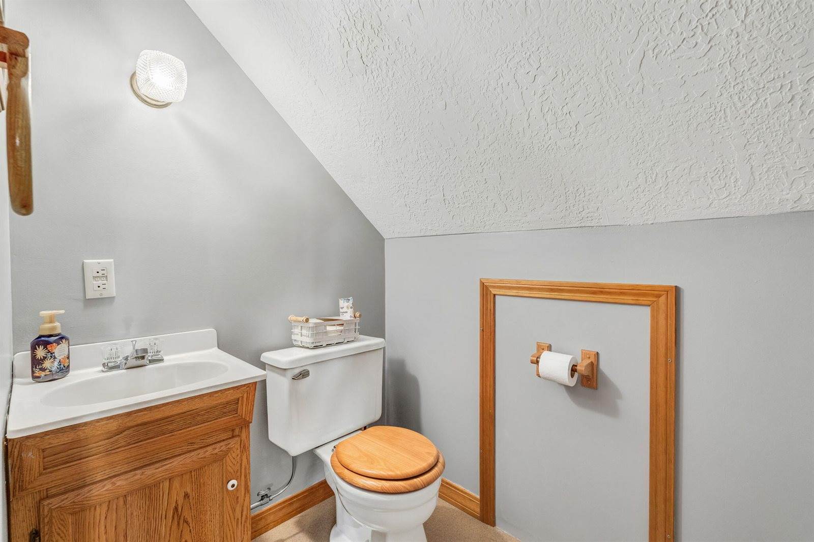 119 Curtis Street, Pittsfield, ME 04967