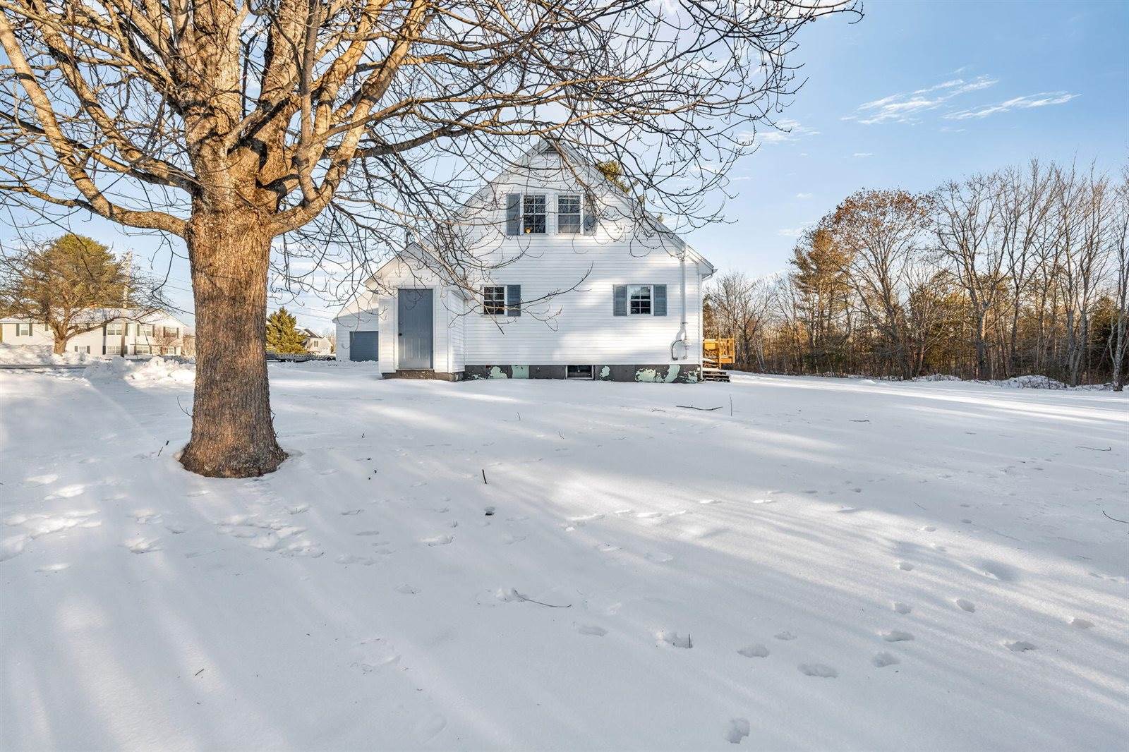 119 Curtis Street, Pittsfield, ME 04967