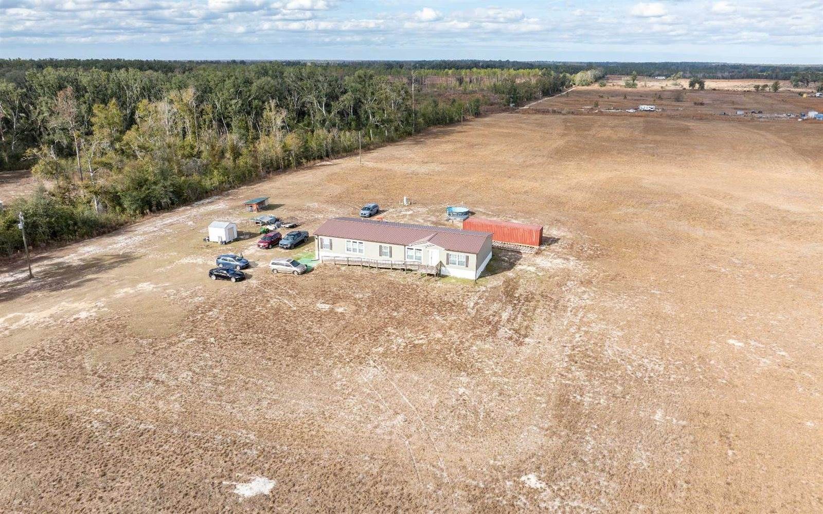 17197 44th Street, Live Oak, FL 32060