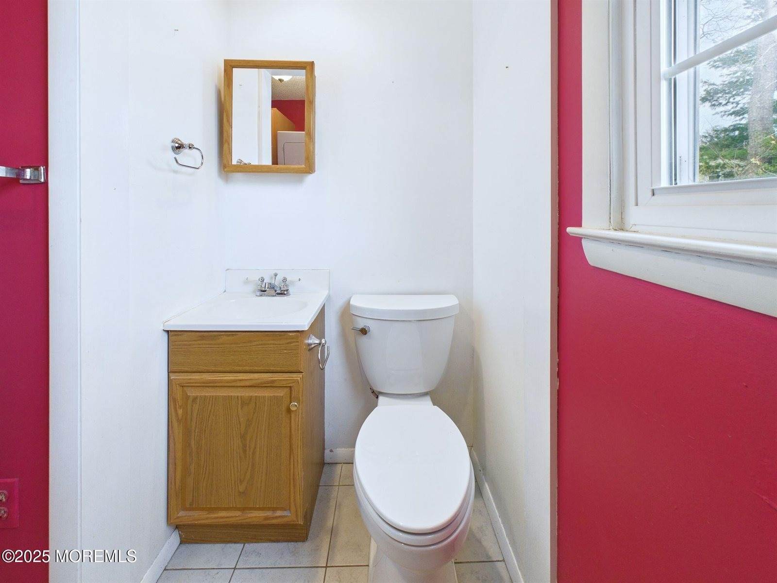 10 Hartford Road, Manchester, NJ 08759