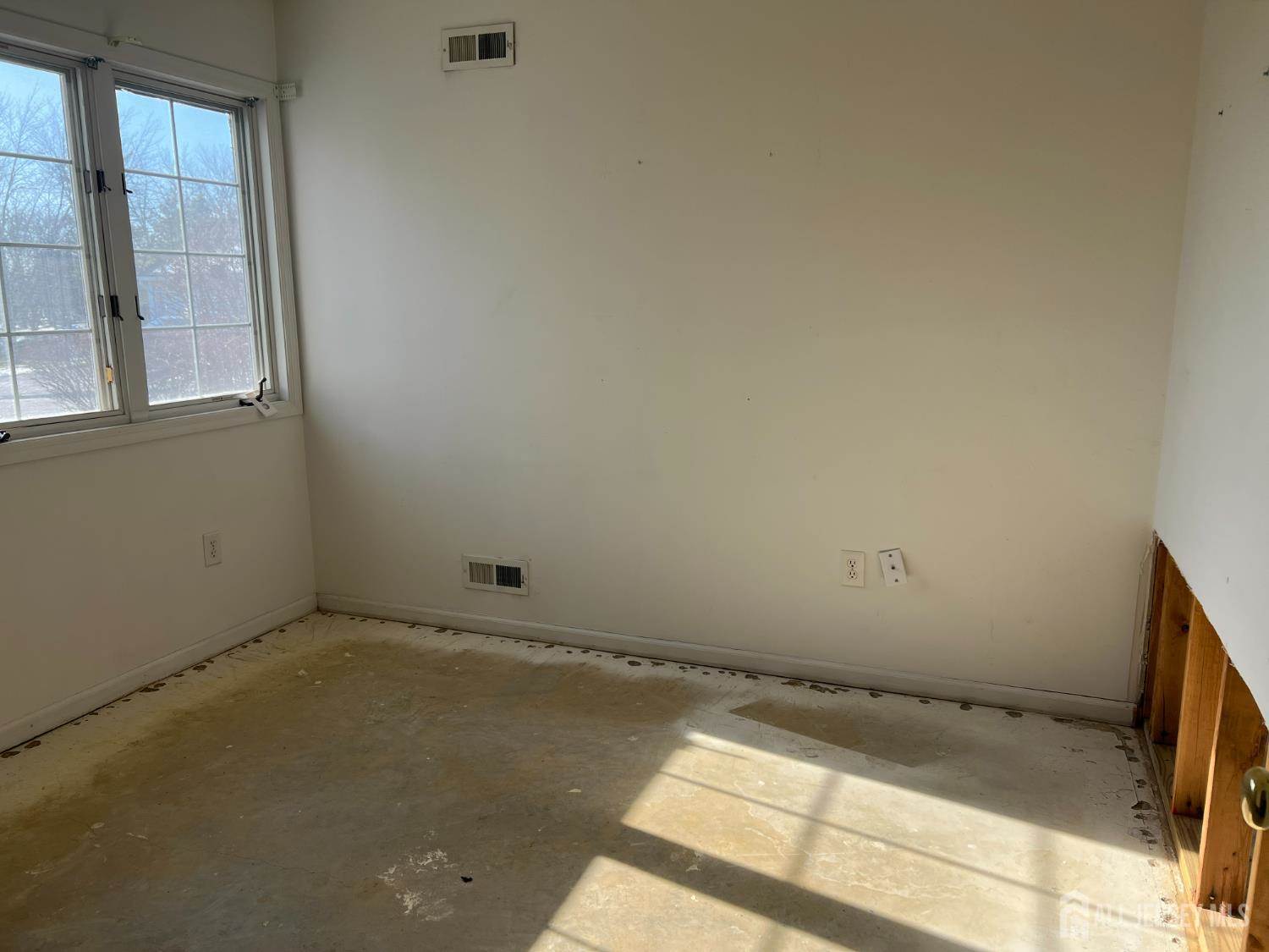 3 Winthrop Road, Monroe, NJ 08831