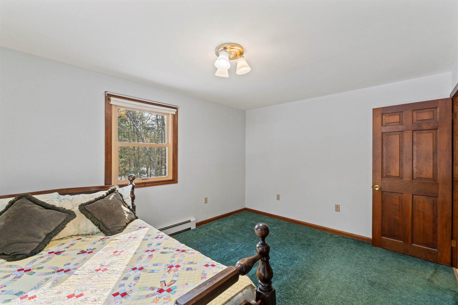 15 Cooper Road, Freeport, ME 04032