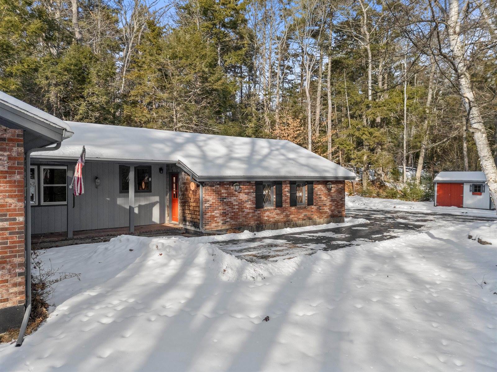 15 Cooper Road, Freeport, ME 04032