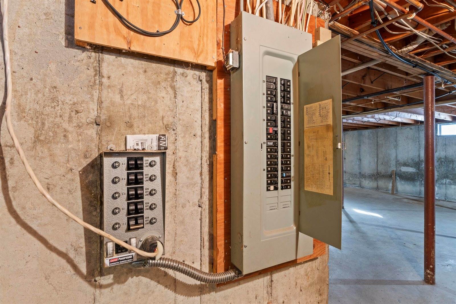 15 Cooper Road, Freeport, ME 04032