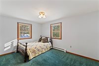 15 Cooper Road, Freeport, ME 04032