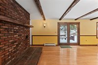 15 Cooper Road, Freeport, ME 04032