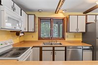 15 Cooper Road, Freeport, ME 04032