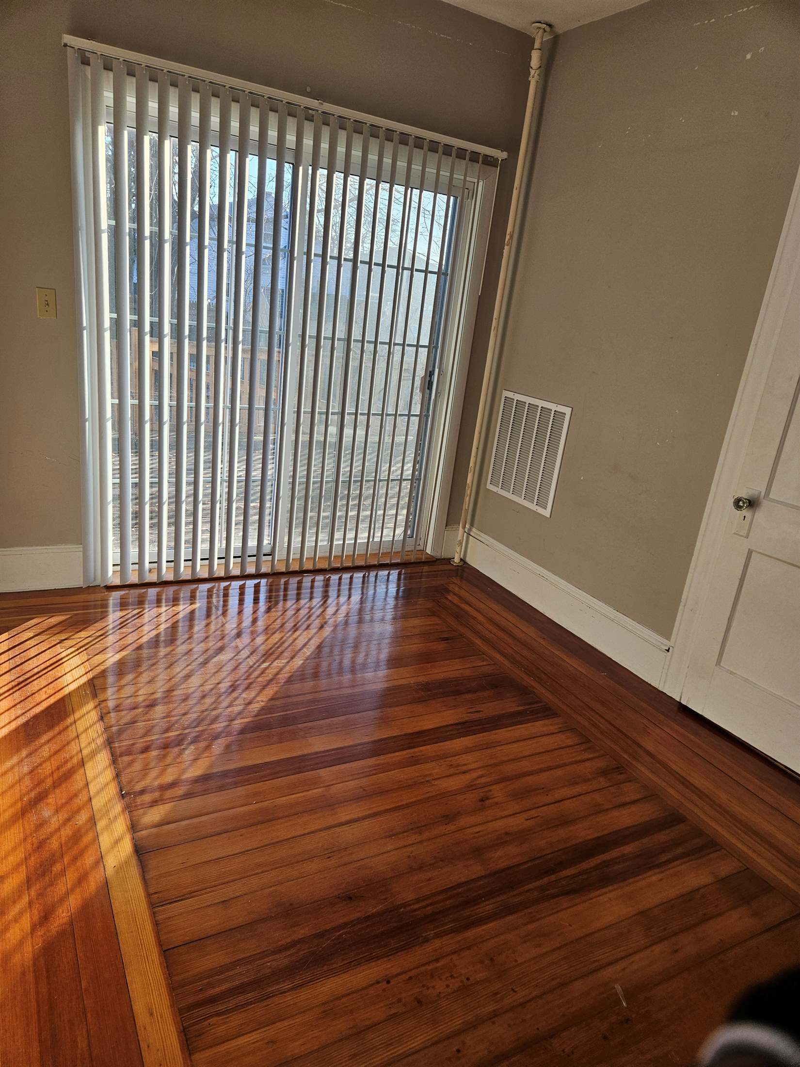 53 Chaplin St., Pawtucket, RI 02861