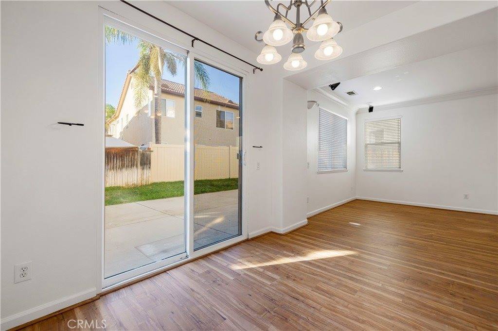 30335 Cedar Oak Lane, Castaic, CA 91384