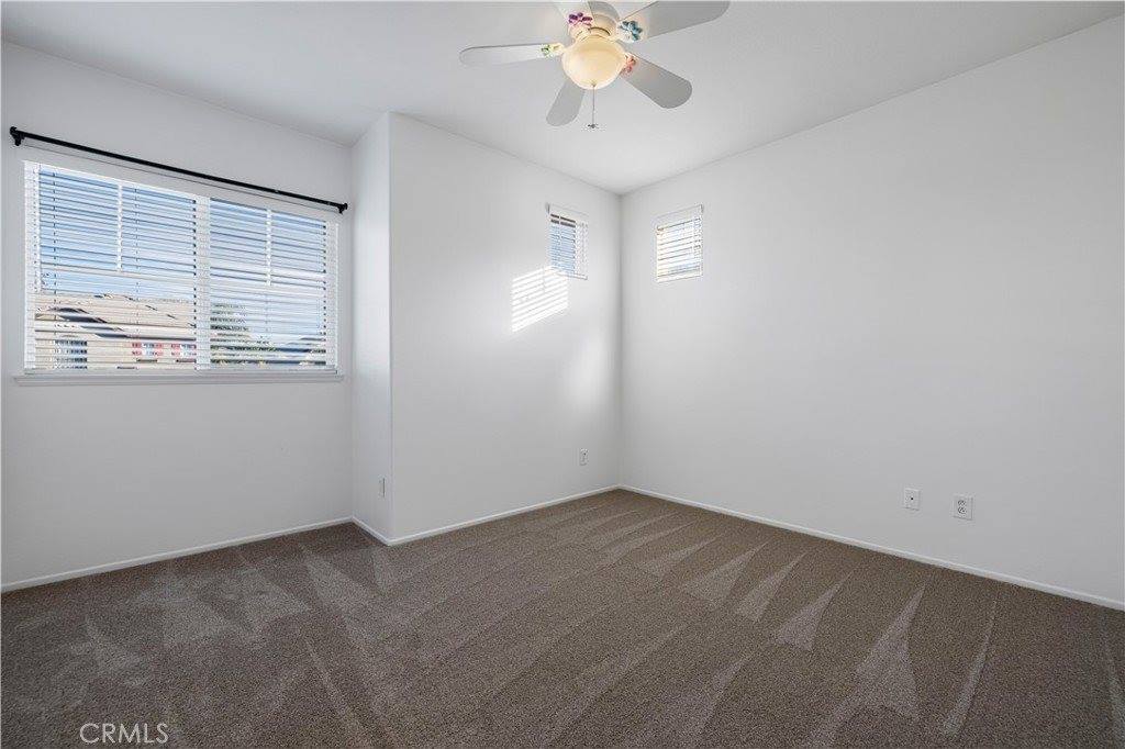 30335 Cedar Oak Lane, Castaic, CA 91384