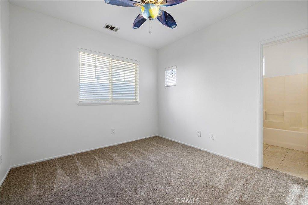 30335 Cedar Oak Lane, Castaic, CA 91384