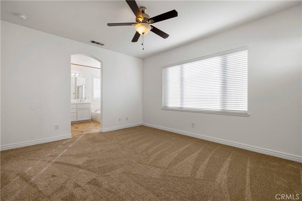 30335 Cedar Oak Lane, Castaic, CA 91384