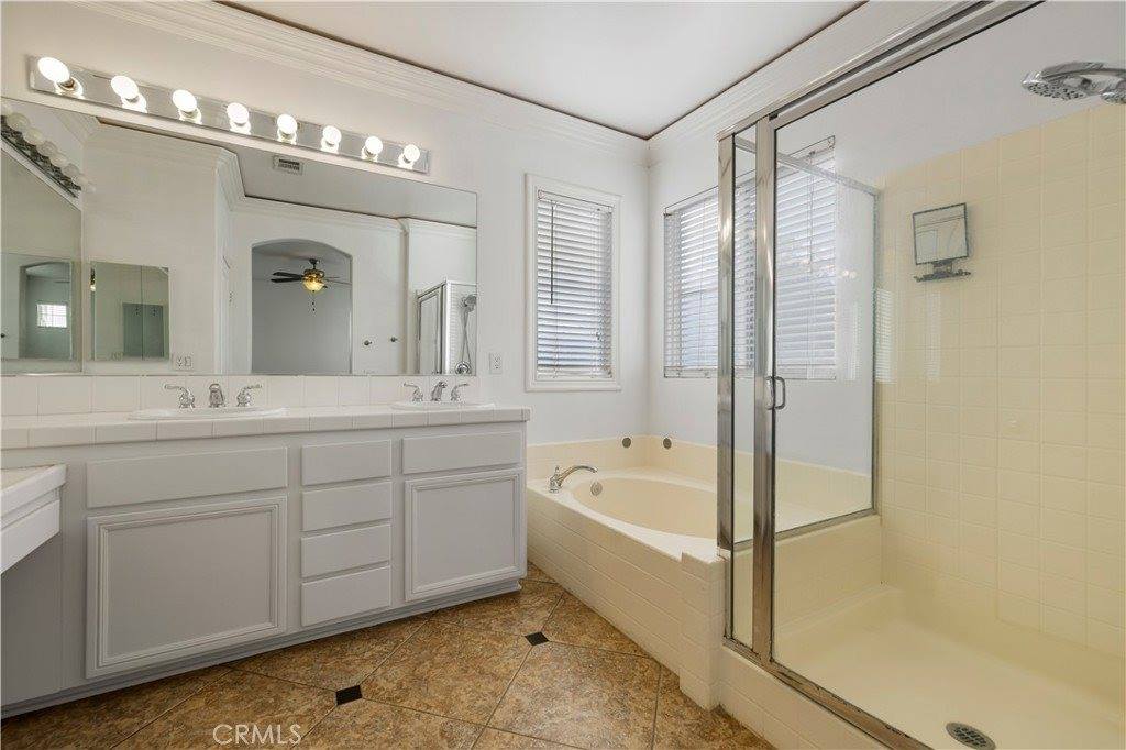 30335 Cedar Oak Lane, Castaic, CA 91384