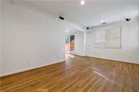 30335 Cedar Oak Lane, Castaic, CA 91384
