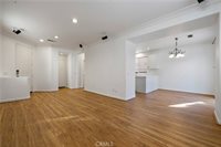 30335 Cedar Oak Lane, Castaic, CA 91384