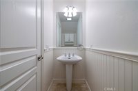 30335 Cedar Oak Lane, Castaic, CA 91384