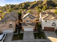 30335 Cedar Oak Lane, Castaic, CA 91384