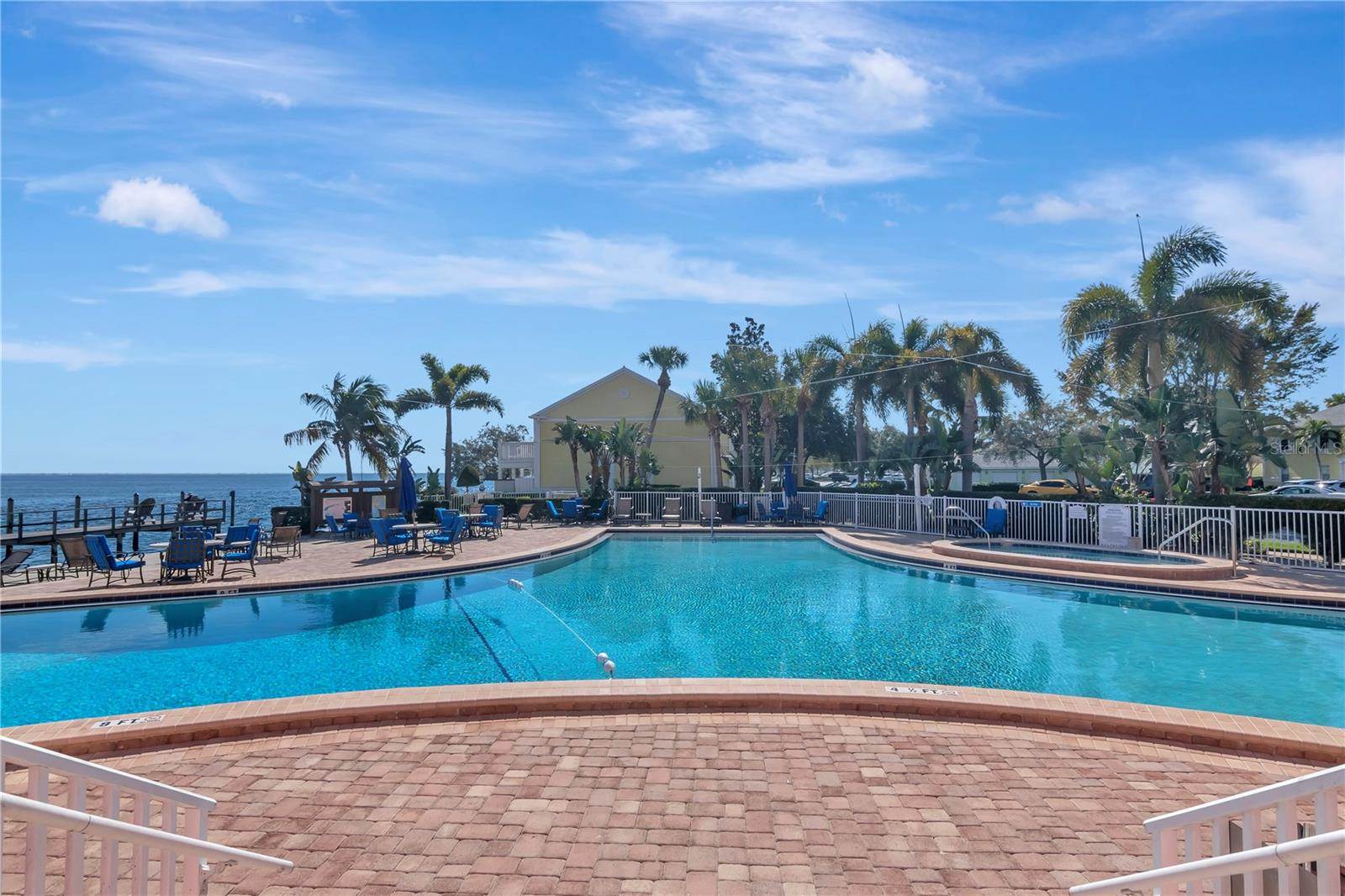 5129 SE Salmon Drive, #A, Saint Petersburg, FL 33705