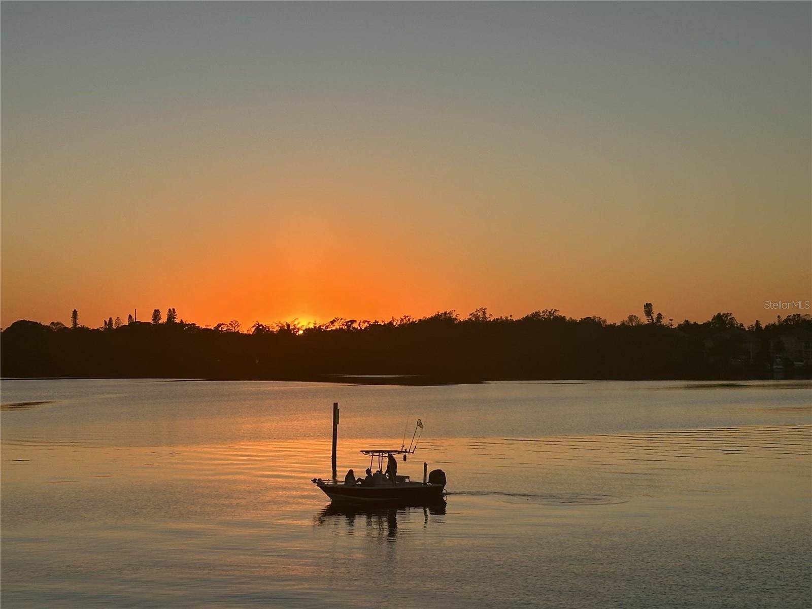 5129 SE Salmon Drive, #A, Saint Petersburg, FL 33705