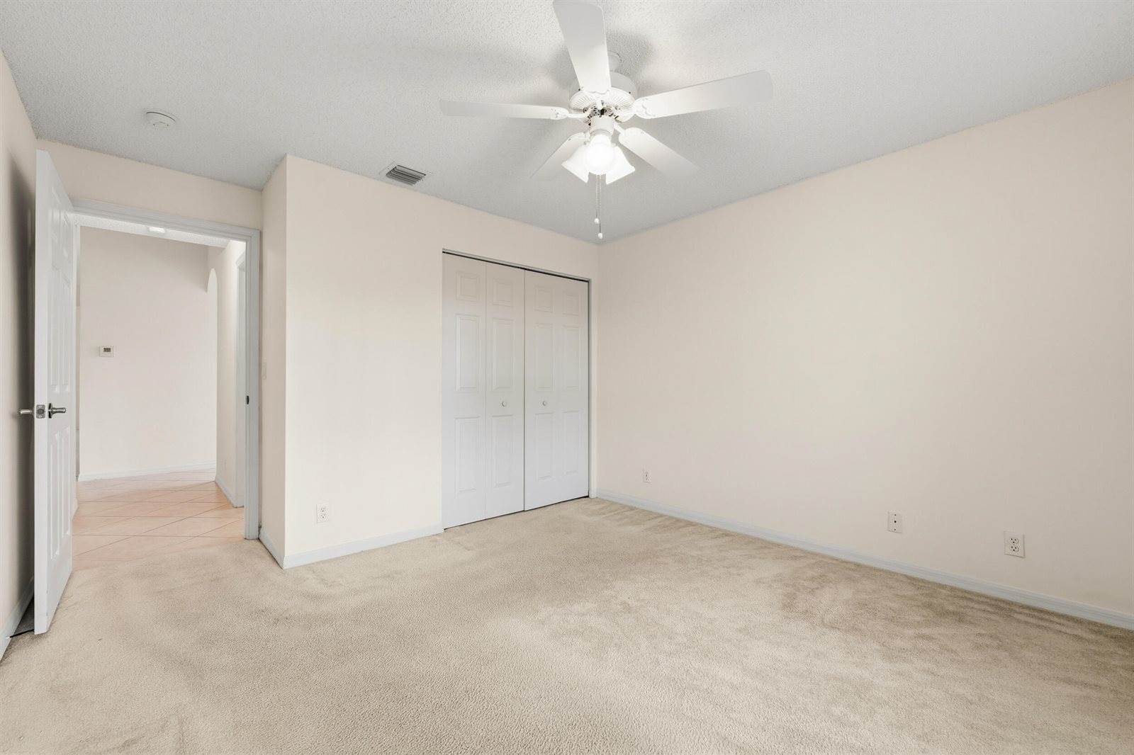 15305 Ixora Road, Delray Beach, FL 33484