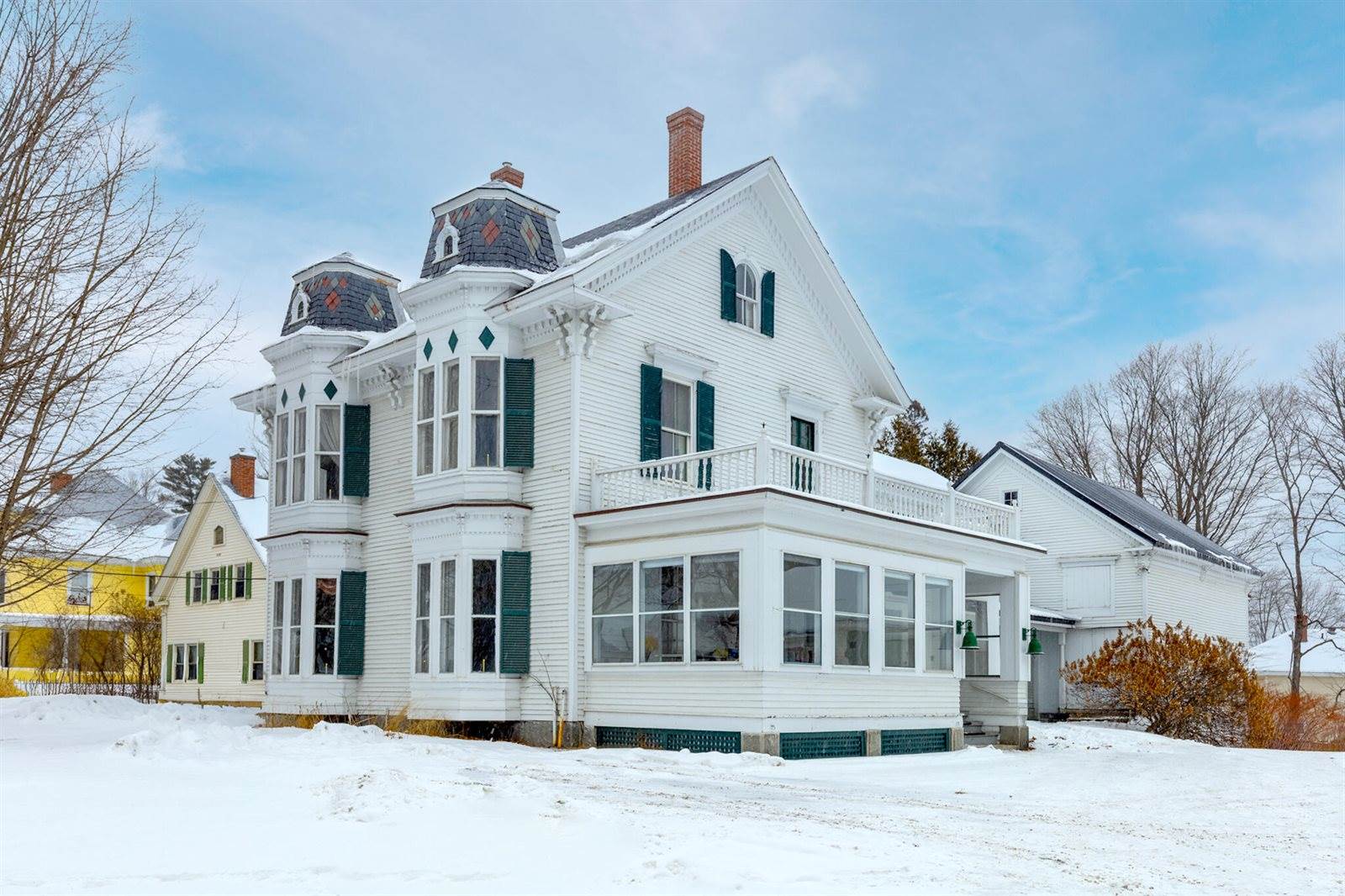 861 West Main Street, Dover-Foxcroft, ME 04426