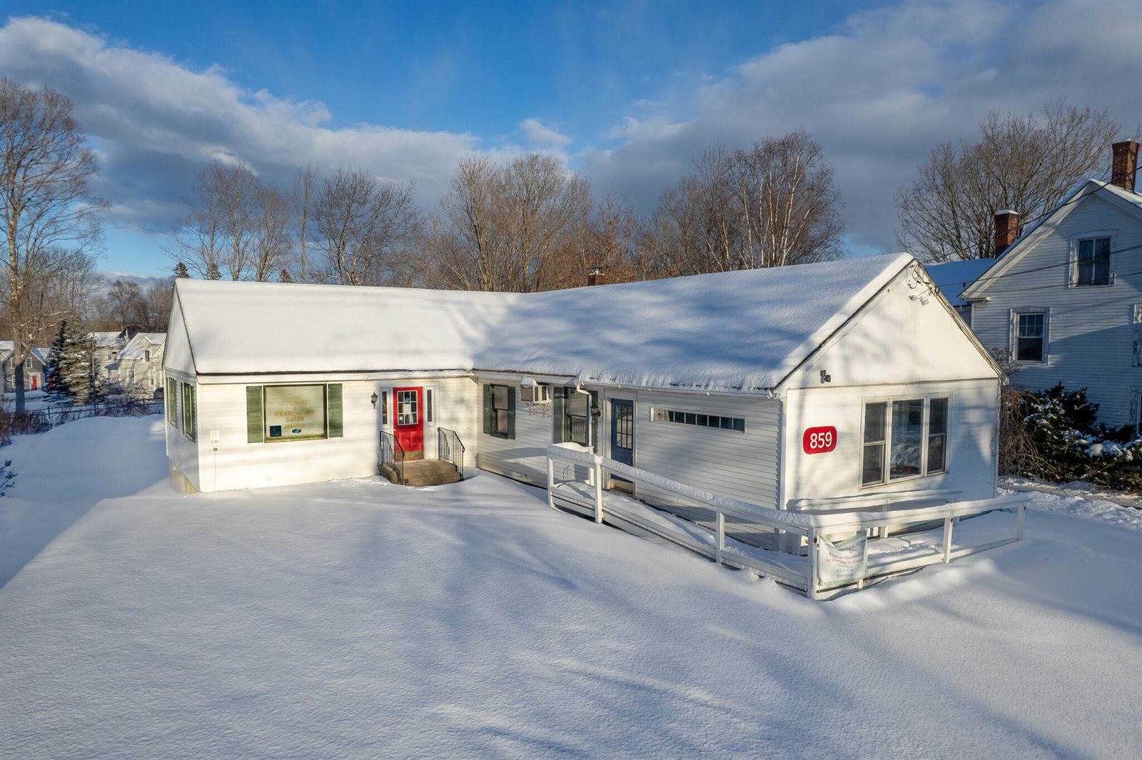 861 West Main Street, Dover-Foxcroft, ME 04426