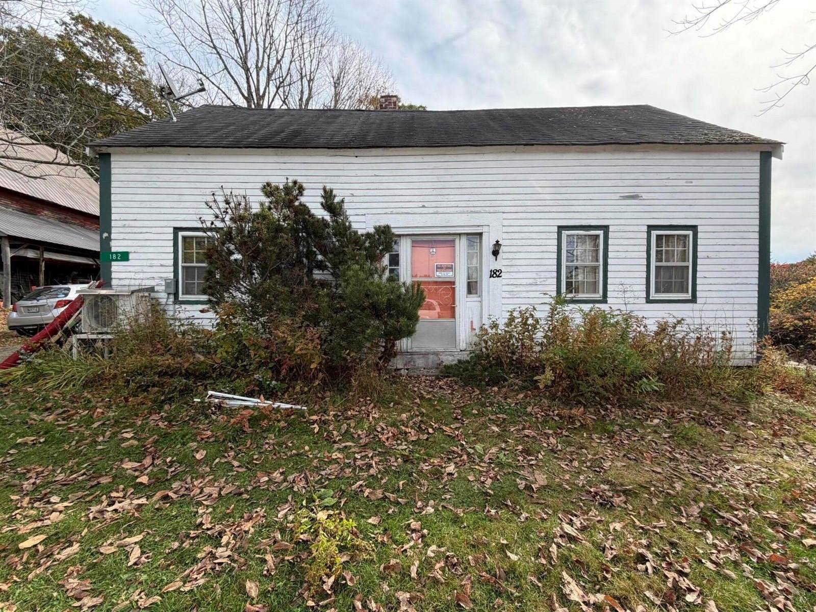 182 Dunbar Road, Penobscot, ME 04476