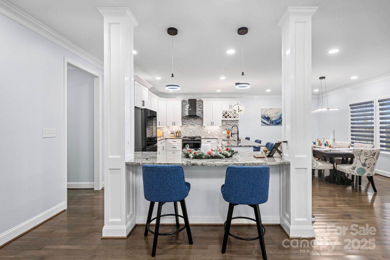 3670 9th Street Drive NE, Hickory, NC 28601