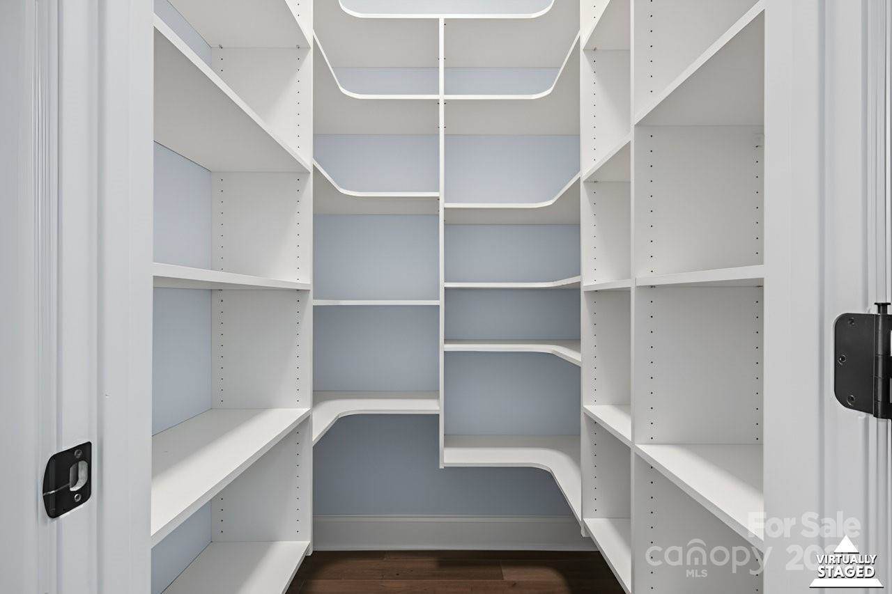 3670 9th Street Drive NE, Hickory, NC 28601