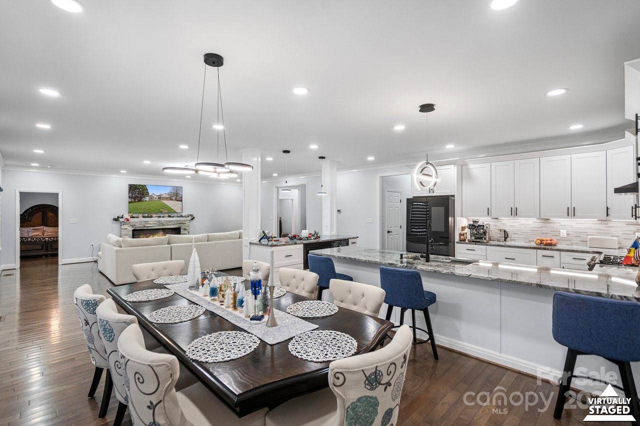 3670 9th Street Drive NE, Hickory, NC 28601