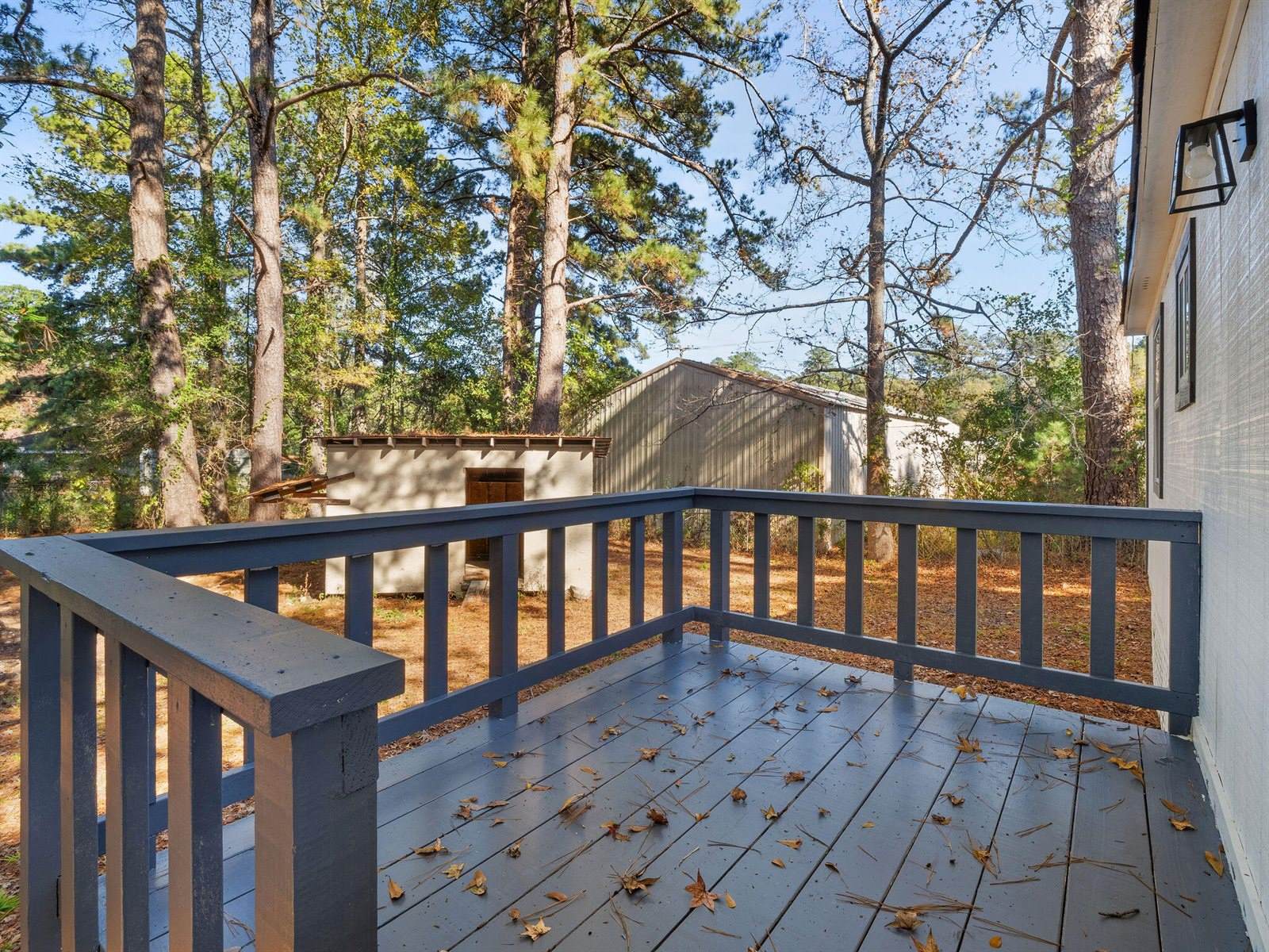 604 W North St, Leesville, LA 71446