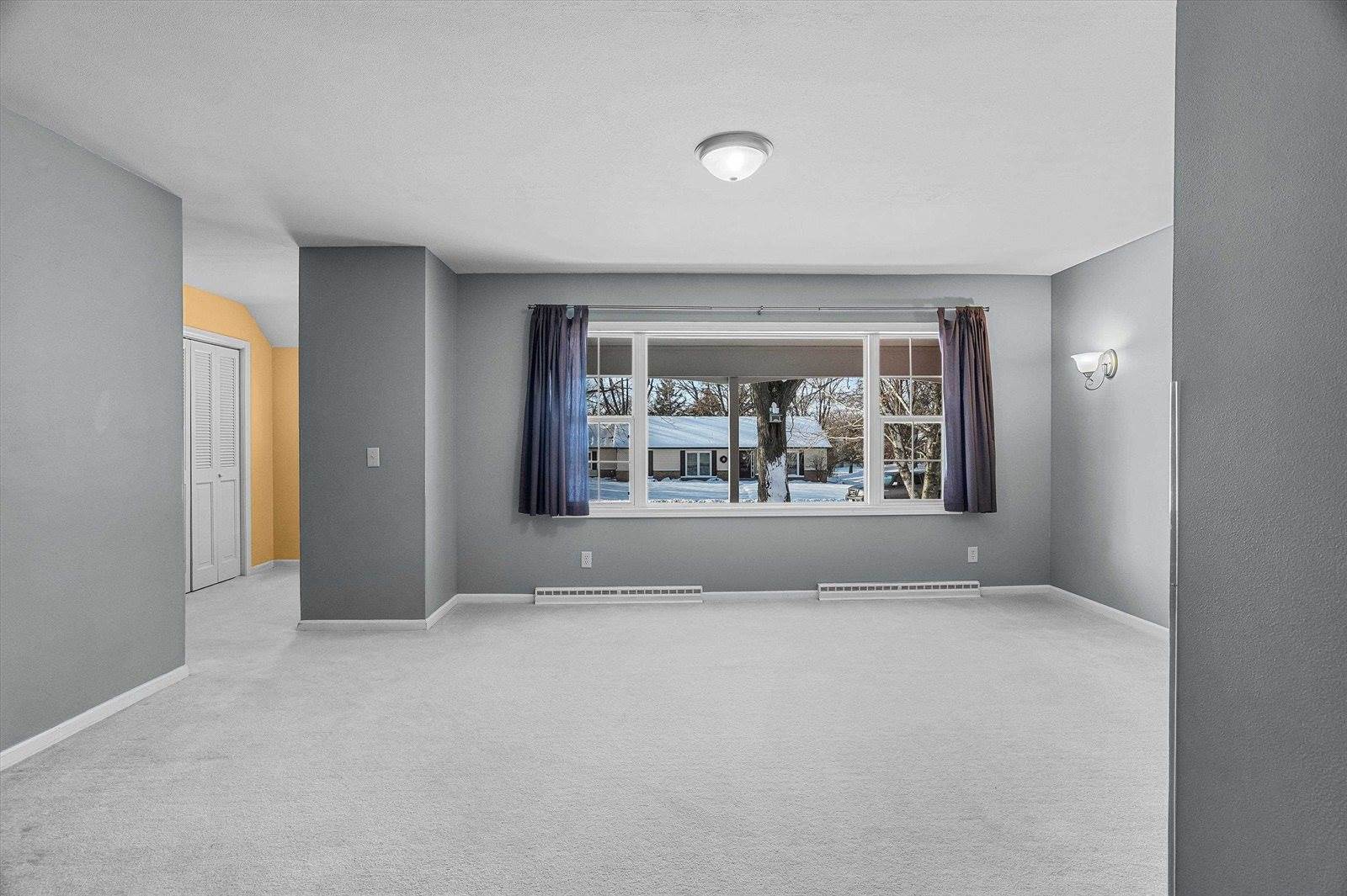 1511 N Broadway Avenue, Marshfield, WI 54449