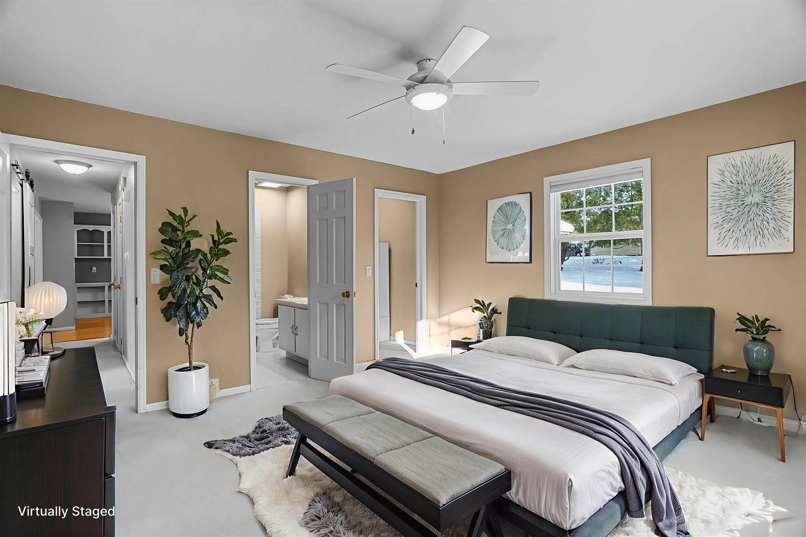 1511 N Broadway Avenue, Marshfield, WI 54449