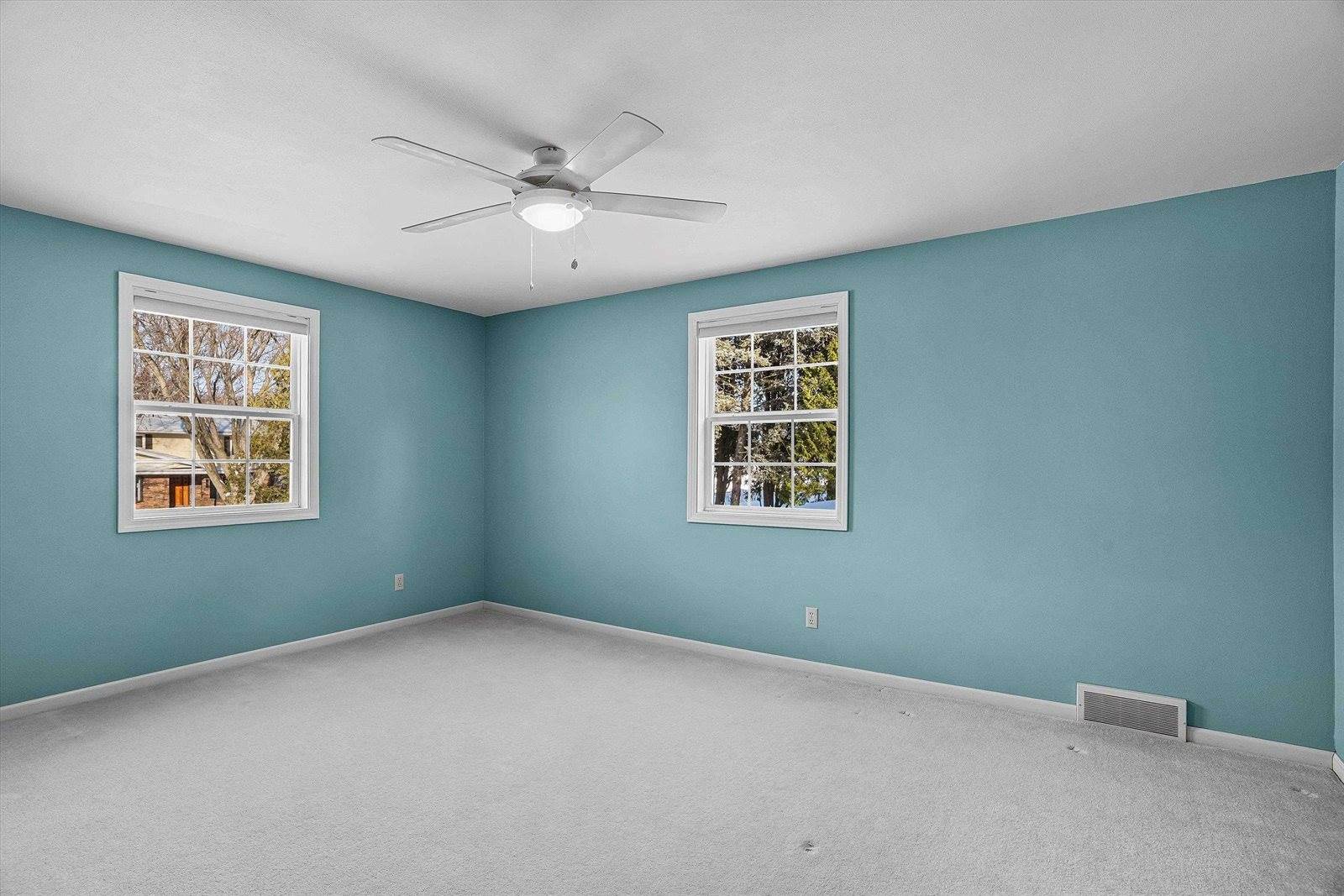 1511 N Broadway Avenue, Marshfield, WI 54449