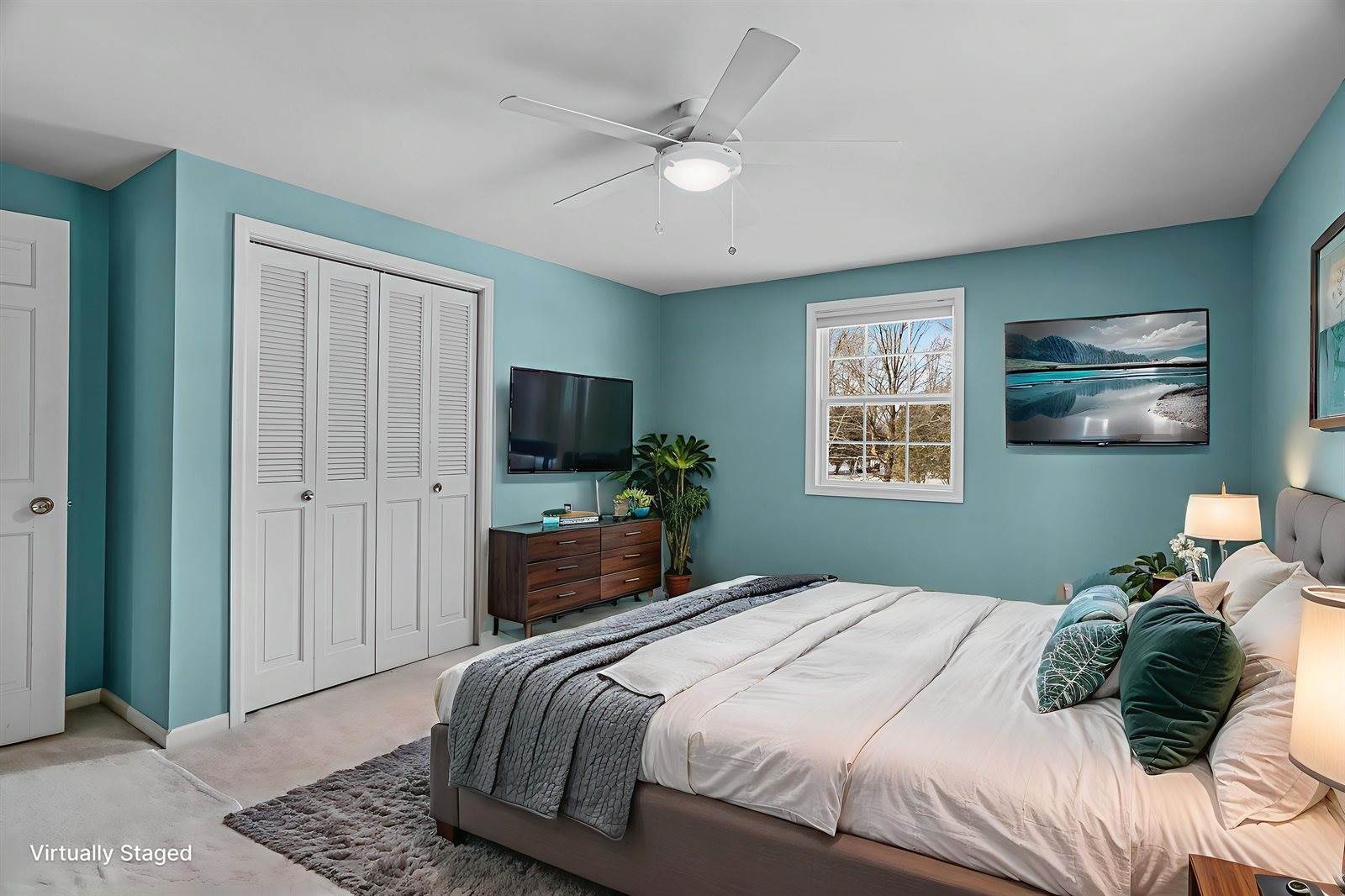 1511 N Broadway Avenue, Marshfield, WI 54449