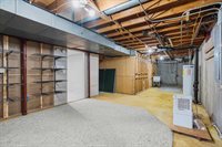 1511 N Broadway Avenue, Marshfield, WI 54449