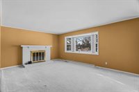 1511 N Broadway Avenue, Marshfield, WI 54449