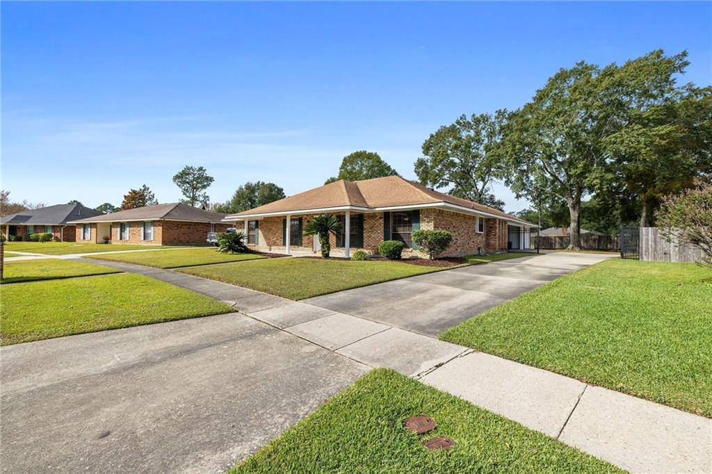 13645 Ridgeview Drive, Baton Rouge, LA 70801