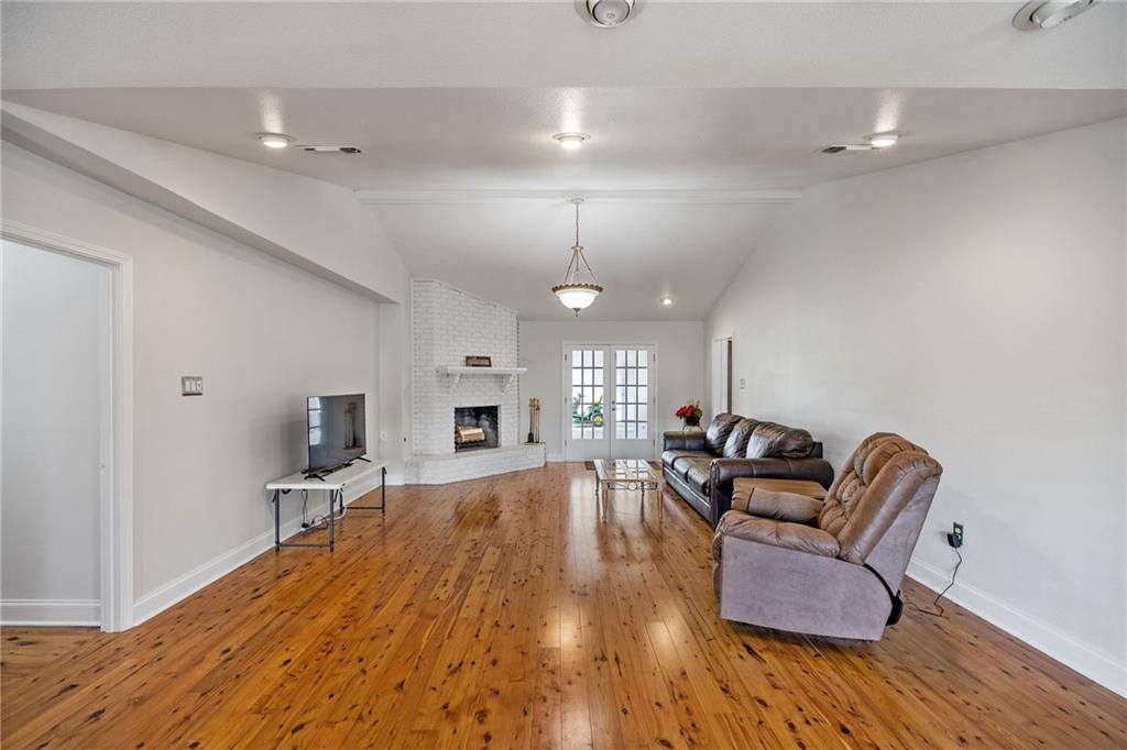 13645 Ridgeview Drive, Baton Rouge, LA 70801