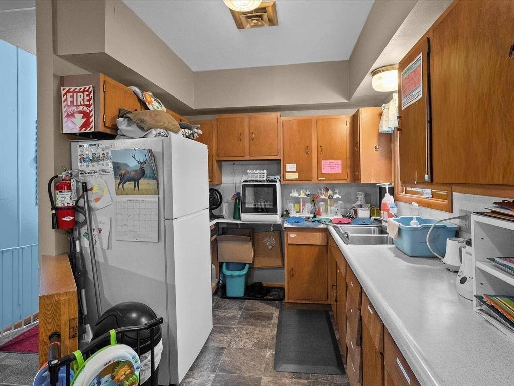 1017 W Laurel Street, Marshfield, WI 54449