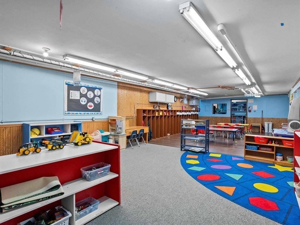 1017 W Laurel Street, Marshfield, WI 54449