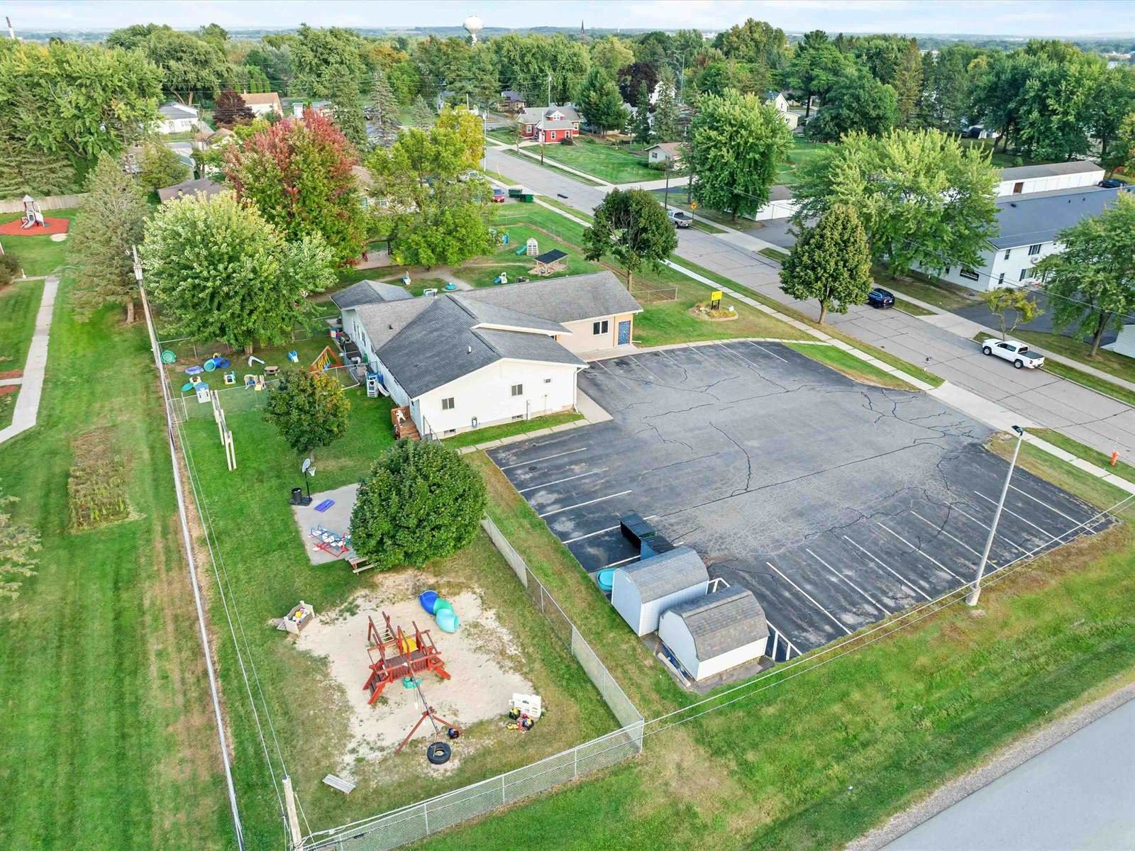 1017 W Laurel Street, Marshfield, WI 54449