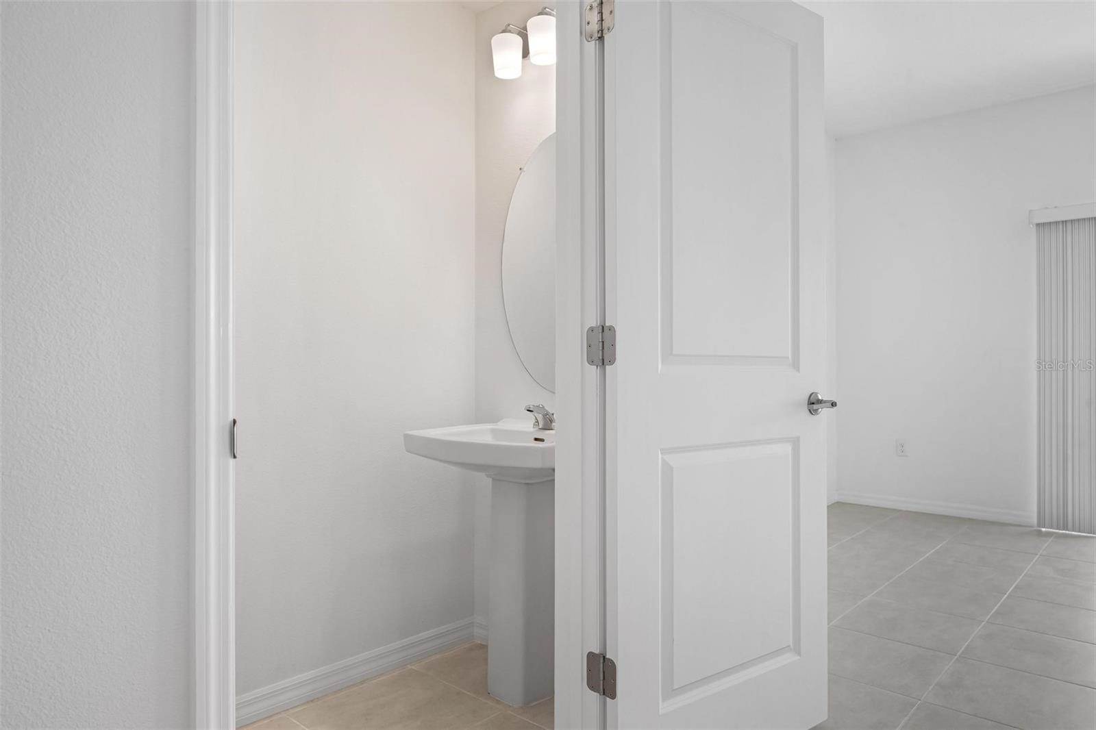 8565 Daybreak Street, Sarasota, FL 34241